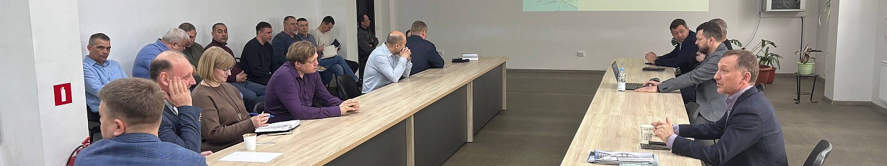 Специалисты УЗПМ представили комплексный подход к зимнему содержанию дорог на семинаре в Екатеринбурге